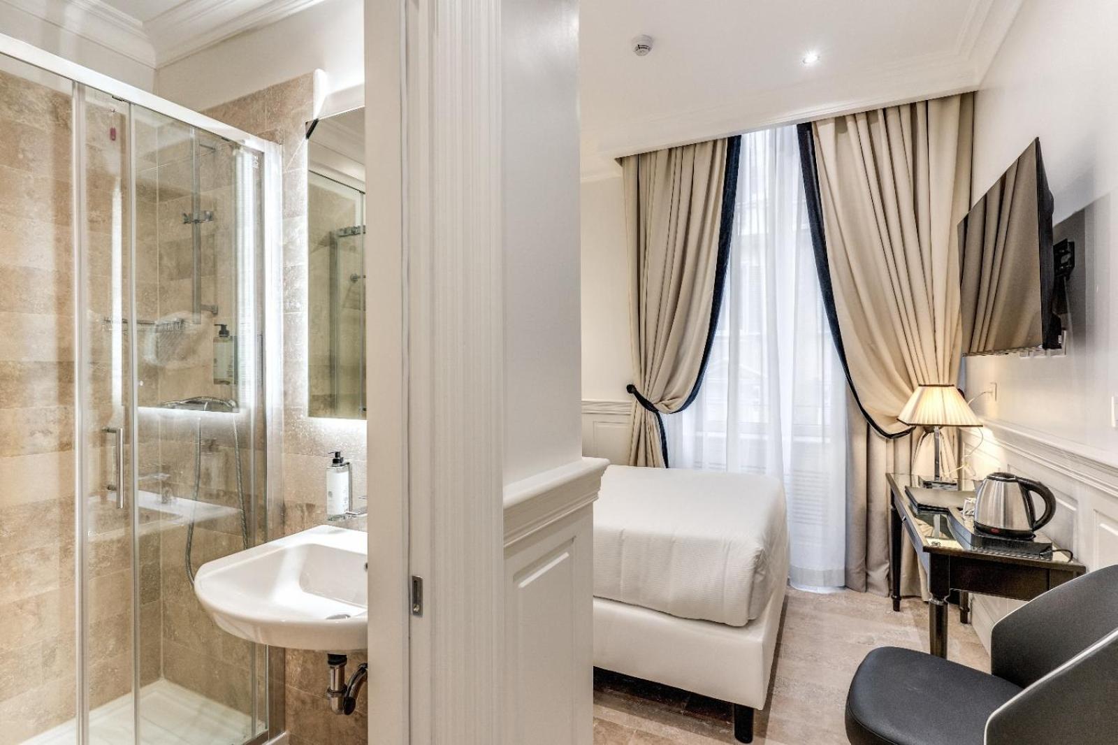 Aca Hotel Viminale Рим Екстериор снимка