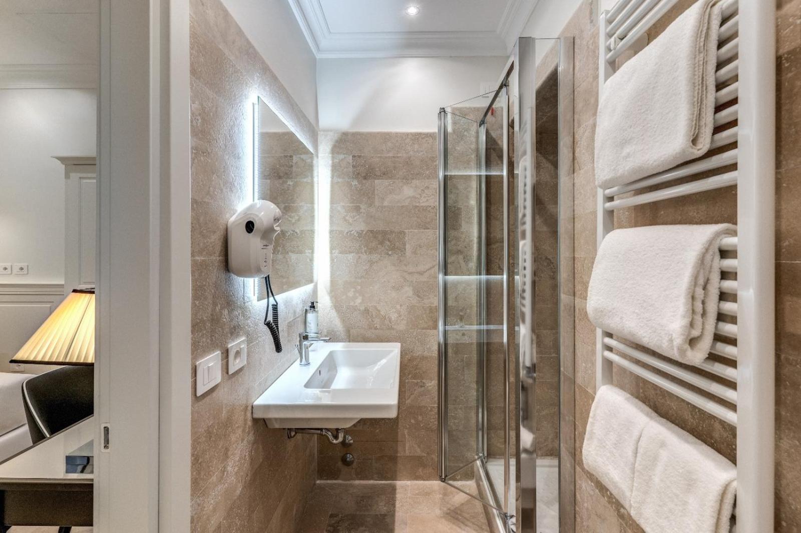 Aca Hotel Viminale Рим Екстериор снимка