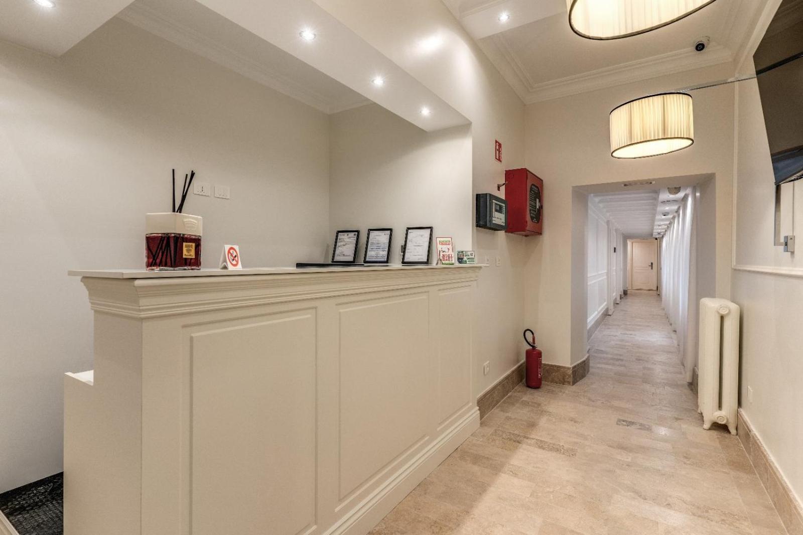 Aca Hotel Viminale Рим Екстериор снимка