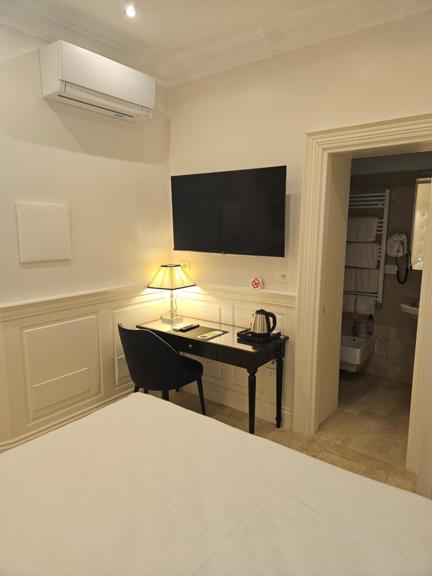 Aca Hotel Viminale Рим Екстериор снимка